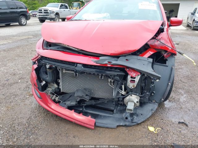 1C3CDFBBXED920516 Dodge DART SXT