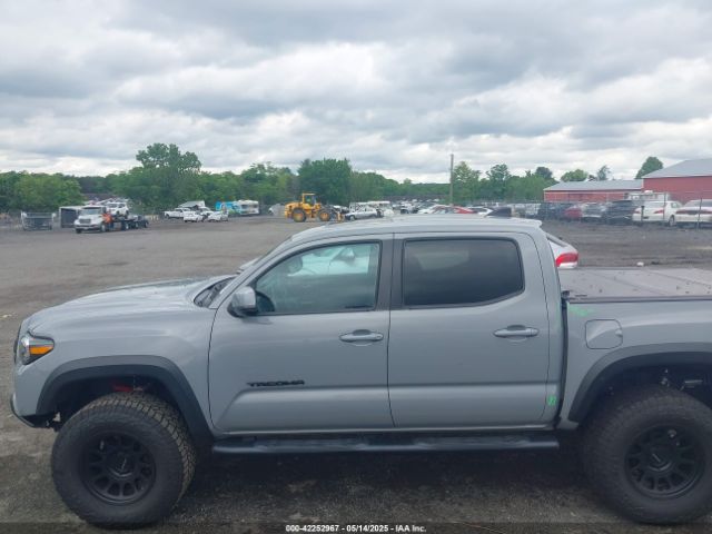 5TFCZ5AN3MX258746 Toyota Tacoma 4wd Trd Off Road