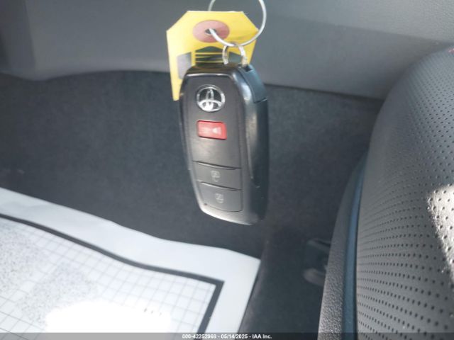 2024 TOYOTA PRIUS PRIME JTDACACU2R3029933 Photo 10