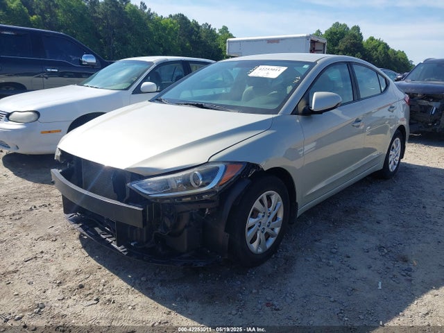 KMHD74LF3HU390239 Hyundai ELANTRA SE