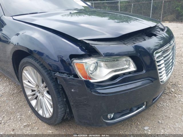 2011 CHRYSLER 300C 2C3CA6CT3BH514429 Photo 5