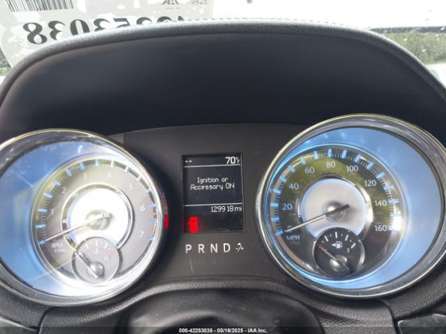 2011 CHRYSLER 300C 2C3CA6CT3BH514429 Photo 6