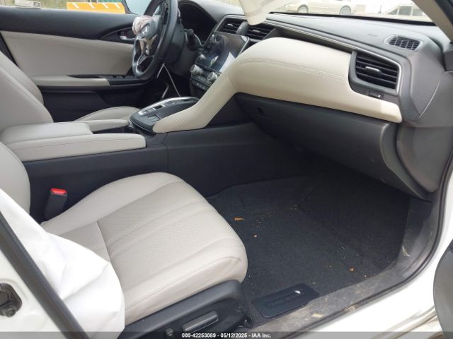 19XZE4F95NE004694 Honda Insight Touring