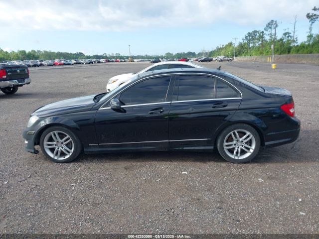 WDDGF4HB0EA957858 Mercedes-Benz C 250 Luxury/sport