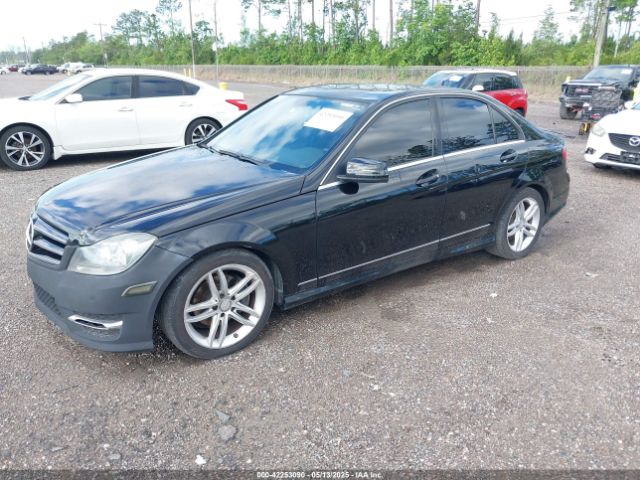 WDDGF4HB0EA957858 Mercedes-Benz C 250 Luxury/sport