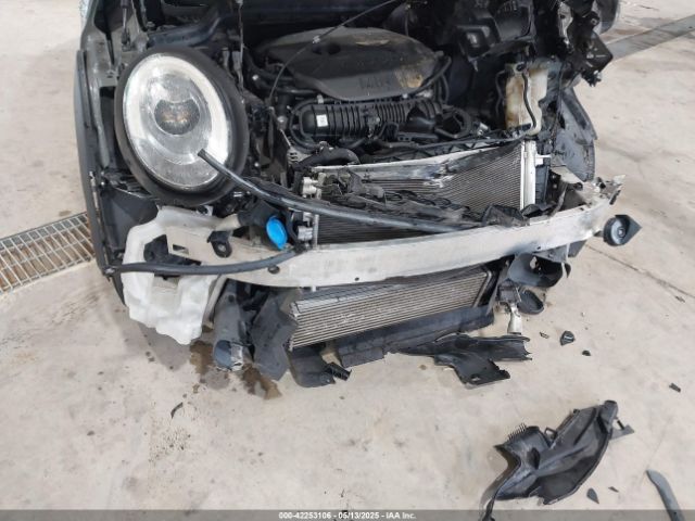 WMWXP7C59J2A48175 Mini Hardtop Cooper S