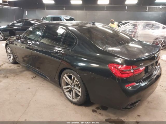 2018 BMW 740I WBA7E4C51JGV24133 Photo 2