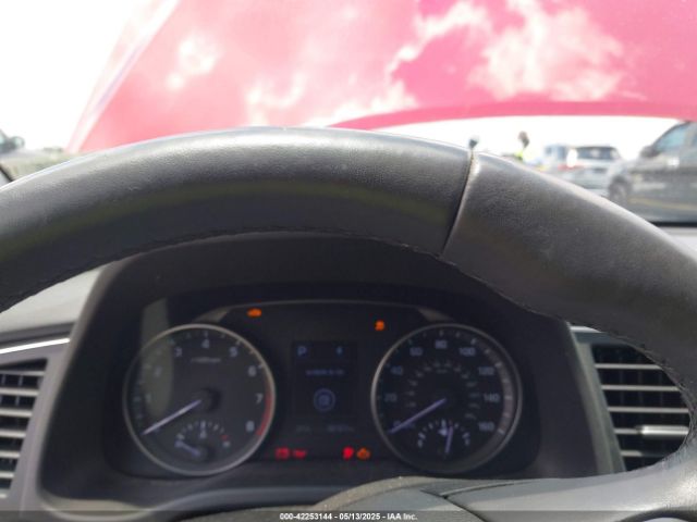 KMHD84LF4HU073311 Hyundai Elantra Limited