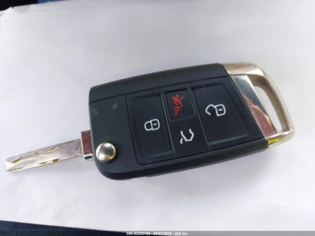 3VW5T7AU0LM007553 Volkswagen Golf Gti 2.0t Autobahn/2.0t S/2.0t Se