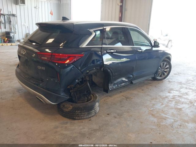 2020 INFINITI QX50 3PCAJ5M34LF119677 Photo 3