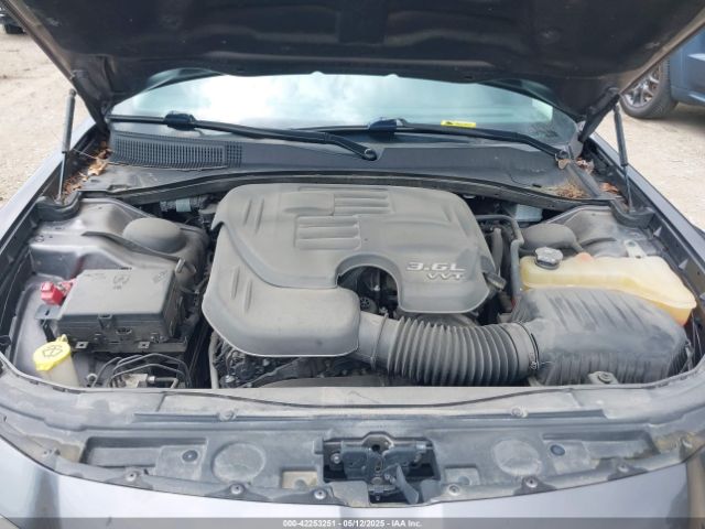 2016 CHRYSLER 300 2C3CCAAG2GH268340 Photo 9