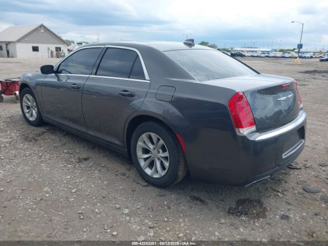 2016 CHRYSLER 300 2C3CCAAG2GH268340 Photo 2