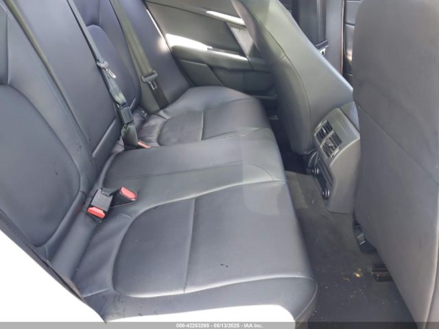 2017 JAGUAR XE SAJAD4BG5HA971996 Photo 7