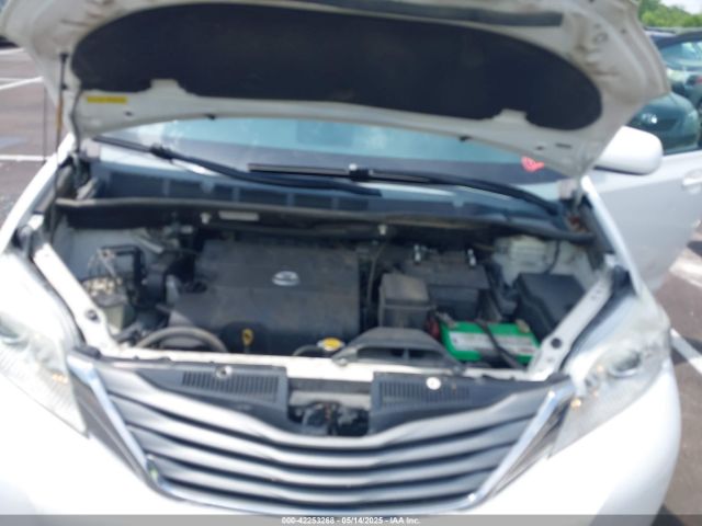 5TDYK3DC9ES441004 Toyota Sienna Xle V6 8 Passenger