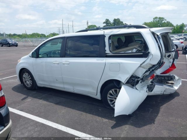 5TDYK3DC9ES441004 Toyota Sienna Xle V6 8 Passenger