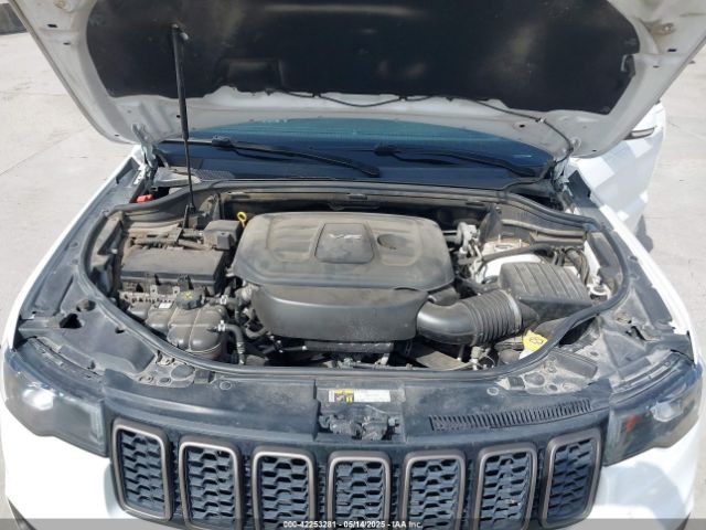 2017 JEEP GRAND CHEROKEE 1C4RJFBG7HC607346 Photo 9