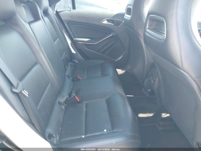 WDDSJ4EB9EN152673 Mercedes-Benz CLA 250