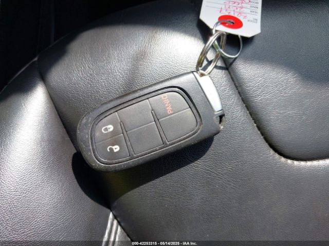 1C4PJLLB1KD154206 Jeep Cherokee Latitude Plus Fwd