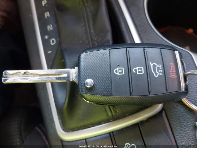 KNDPM3AC4H7208253 KIA Sportage Lx