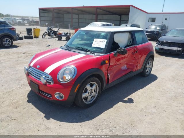 2007 MINI COOPER WMWMF33547TL77543 Photo 1