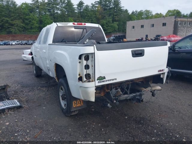 2013 GMC SIERRA 2500HD 1GT125E8XDF238662 Photo 2