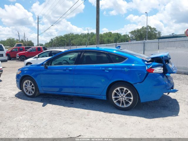3FA6P0HD2LR110491 Ford FUSION SE