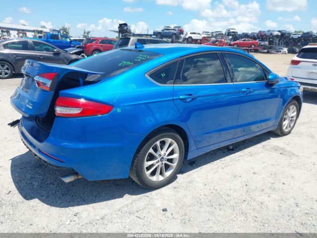 3FA6P0HD2LR110491 Ford FUSION SE