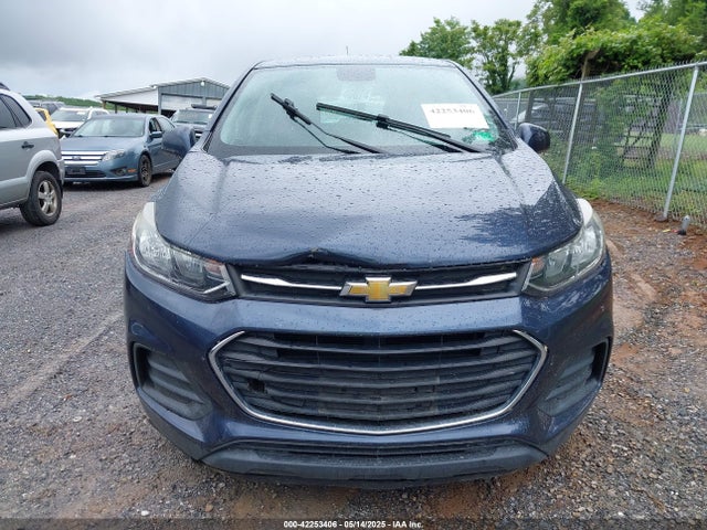 3GNCJKSB3JL189680 Chevrolet TRAX LS