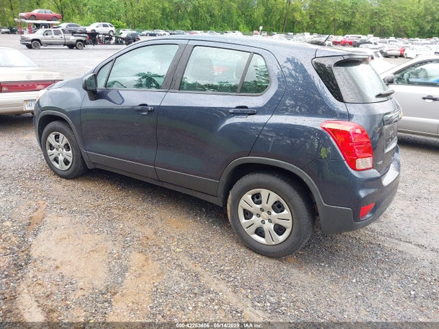 3GNCJKSB3JL189680 Chevrolet TRAX LS