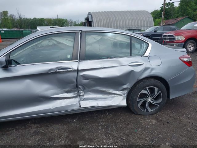 1HGCR2F38HA232286 Honda ACCORD LX
