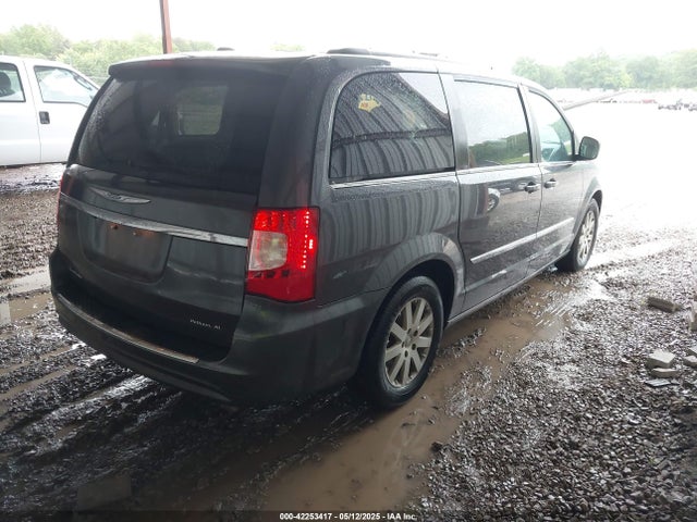 2C4RC1BG5GR135599 Chrysler Town & Country Touring