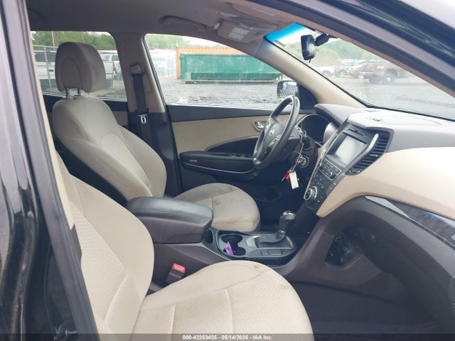 5NMZUDLB9HH007699 Hyundai Santa Fe Sport 2.4l