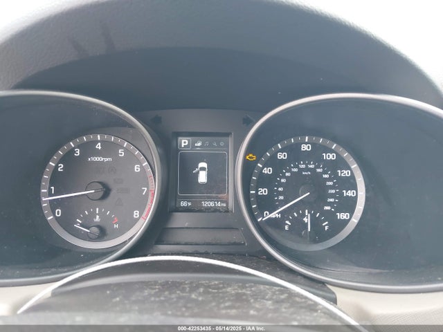 5NMZUDLB9HH007699 Hyundai Santa Fe Sport 2.4l