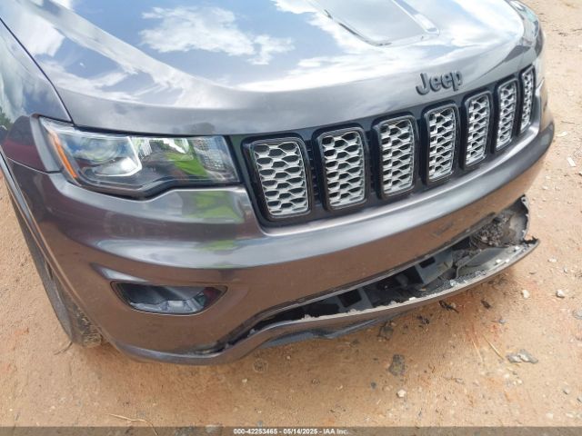 1C4RJFAG0JC123297 Jeep Grand Cherokee Altitude 4x4