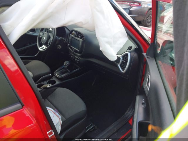 KNDJ23AU7L7041206 KIA SOUL LX