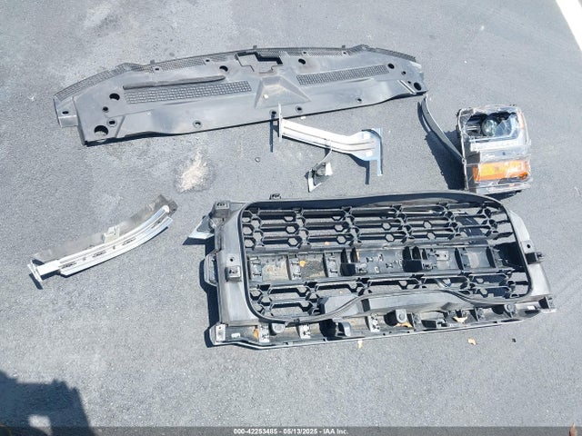 Chevrolet Silverado 1500 Ld Lt 2019 2GCRCPEC9K1151906 Image 12