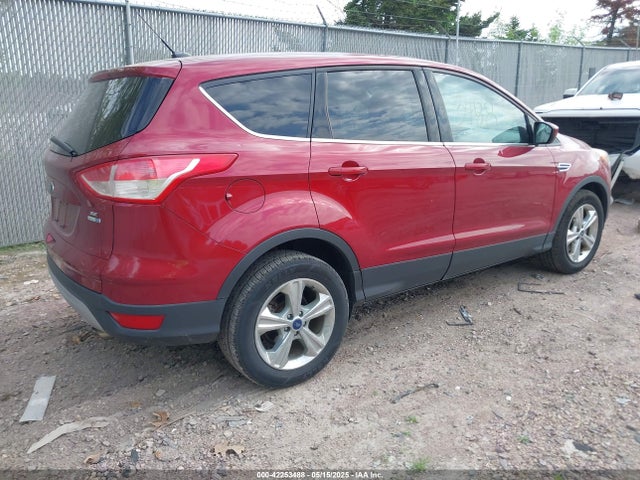 1FMCU9G94GUA86177 Ford ESCAPE SE
