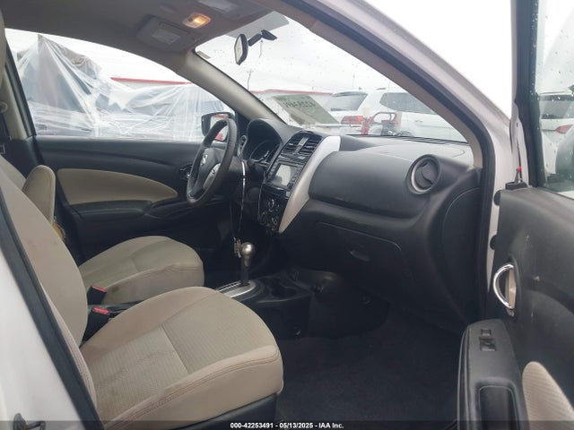 3N1CN7AP7HL826137 Nissan Versa 1.6 Sl