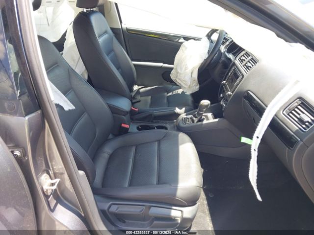 3VWL17AJ0GM249624 Volkswagen Jetta 1.8t Sel