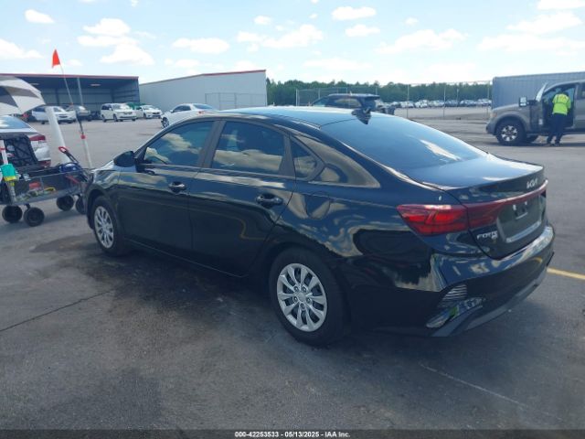 3KPF24AD0RE823688 KIA FORTE LX