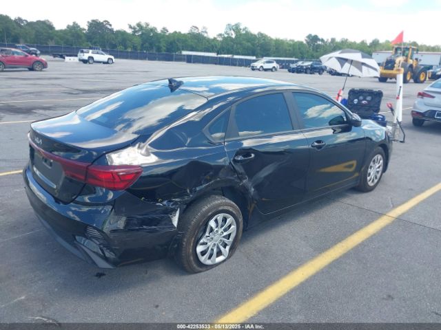 3KPF24AD0RE823688 KIA FORTE LX