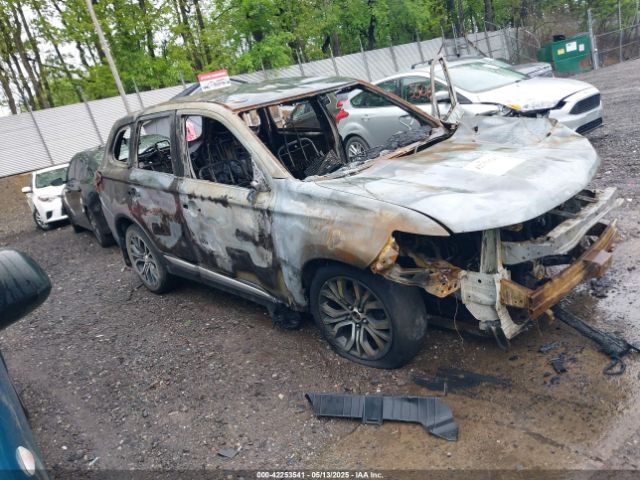 2016 MITSUBISHI OUTLANDER JA4AZ3A33GZ004581 Photo 0