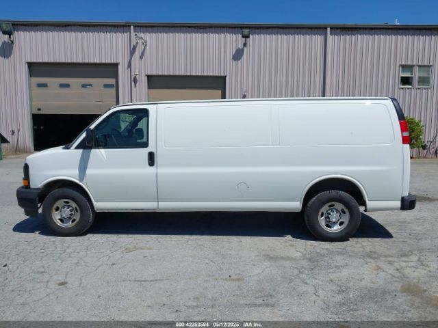 1GCWGBFFXH1235007 Chevrolet Express 2500 Work Van