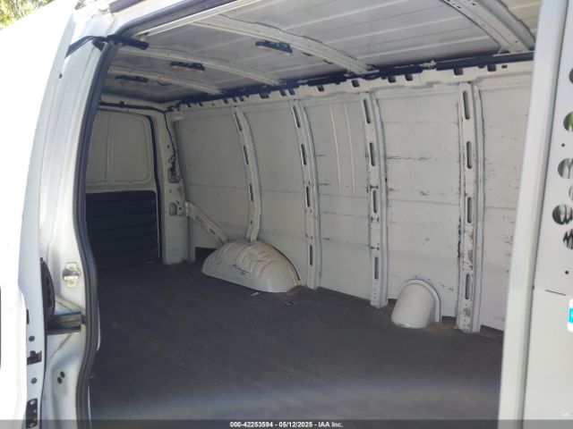 1GCWGBFFXH1235007 Chevrolet Express 2500 Work Van