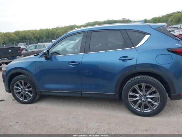 JM3KFBEY4L0746447 Mazda Cx-5 Signature