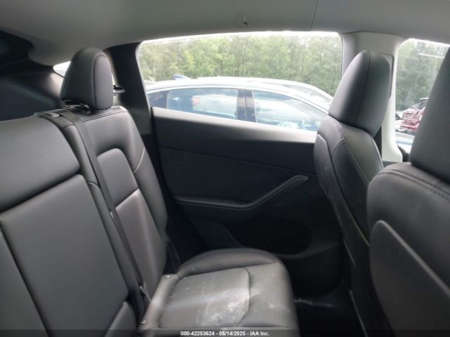 2024 TESLA MODEL Y 7SAYGDEE6RA218338 Photo 7