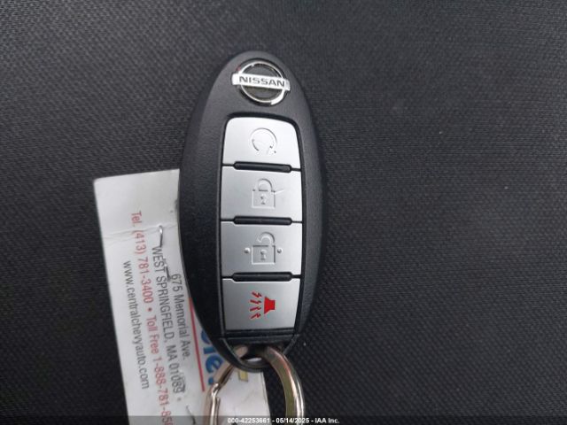 5N1DR2MM2HC645528 Nissan Pathfinder Sv