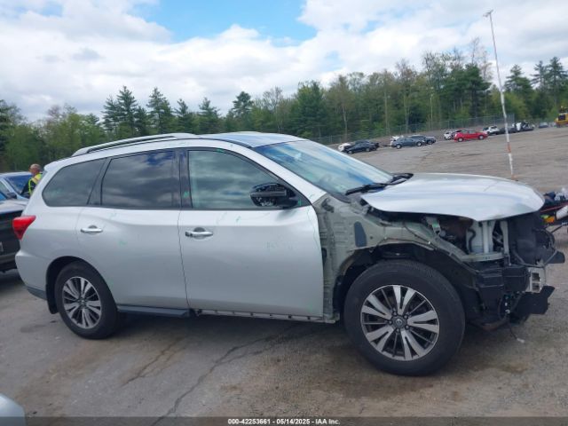5N1DR2MM2HC645528 Nissan Pathfinder Sv