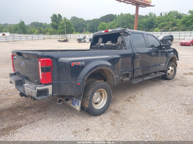 1FT8W3DT9MED19123 Ford F-350 Xlt