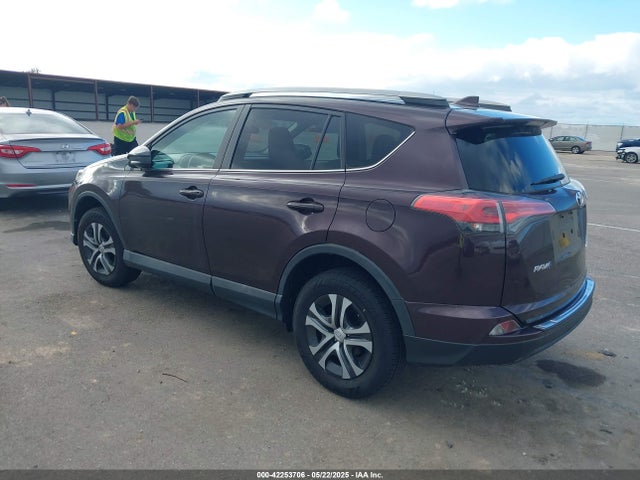 2T3BFREV9HW633264 Toyota RAV4 LE